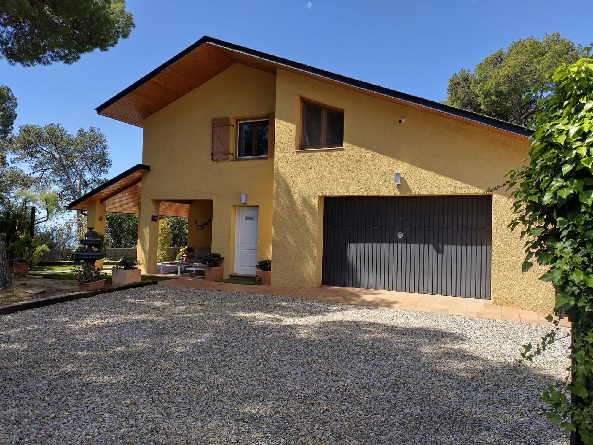 Willa Casa Feliz Sant Cebrià de Vallalta Zewnętrze zdjęcie