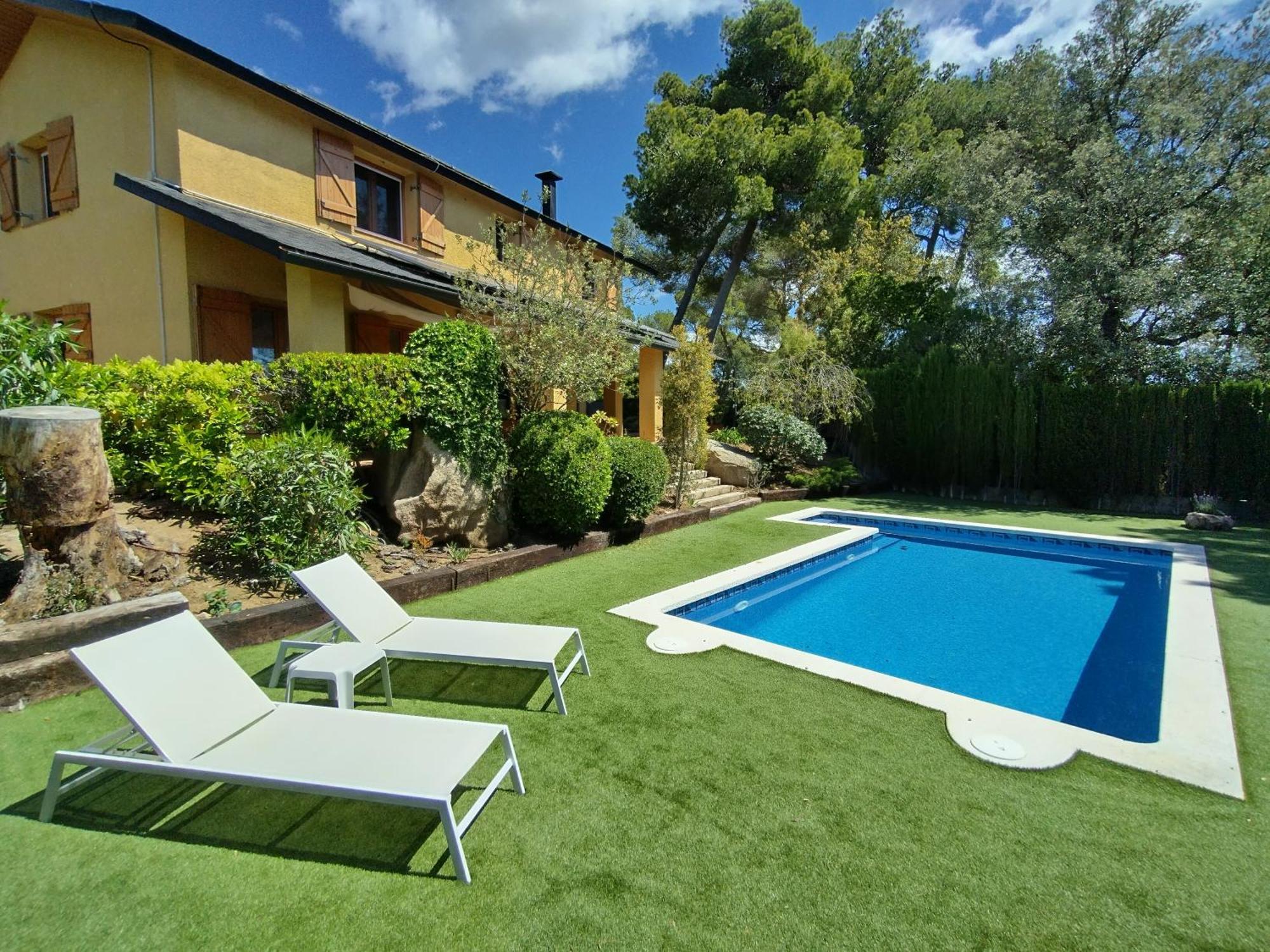 Willa Casa Feliz Sant Cebrià de Vallalta Zewnętrze zdjęcie